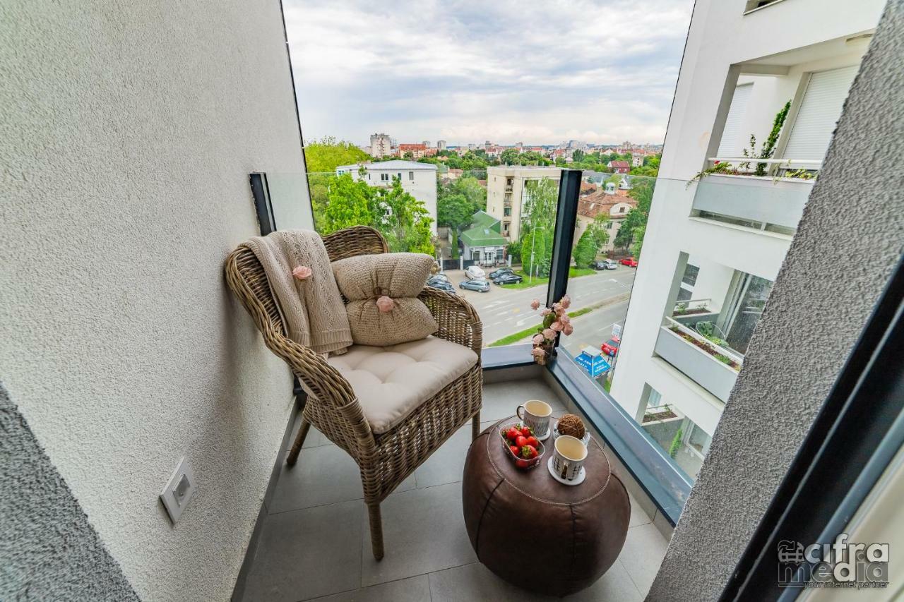Apartmani Alexandar15 Novi Sad Exteriér fotografie