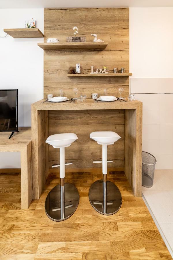 Apartmani Alexandar15 Novi Sad Exteriér fotografie